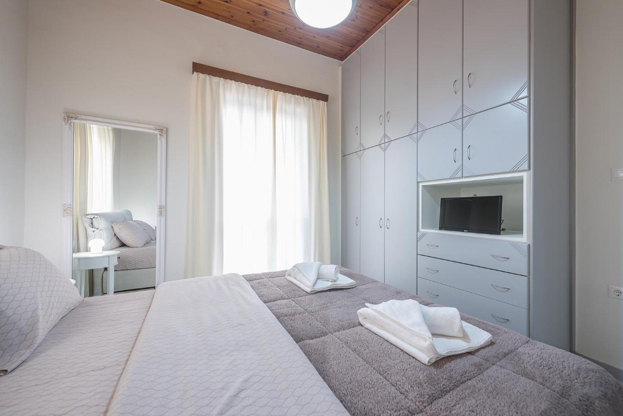 In The Center Of Messolonghi Villa Missolonghi Luaran gambar